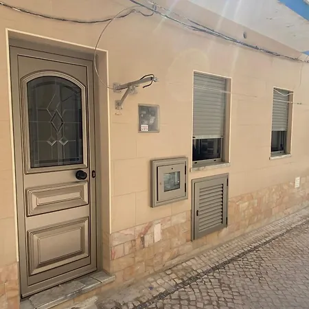 Semesterbostad Avo Velha - Faneca Nazaré